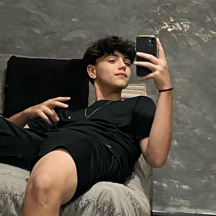 <em>JOSUE</em>